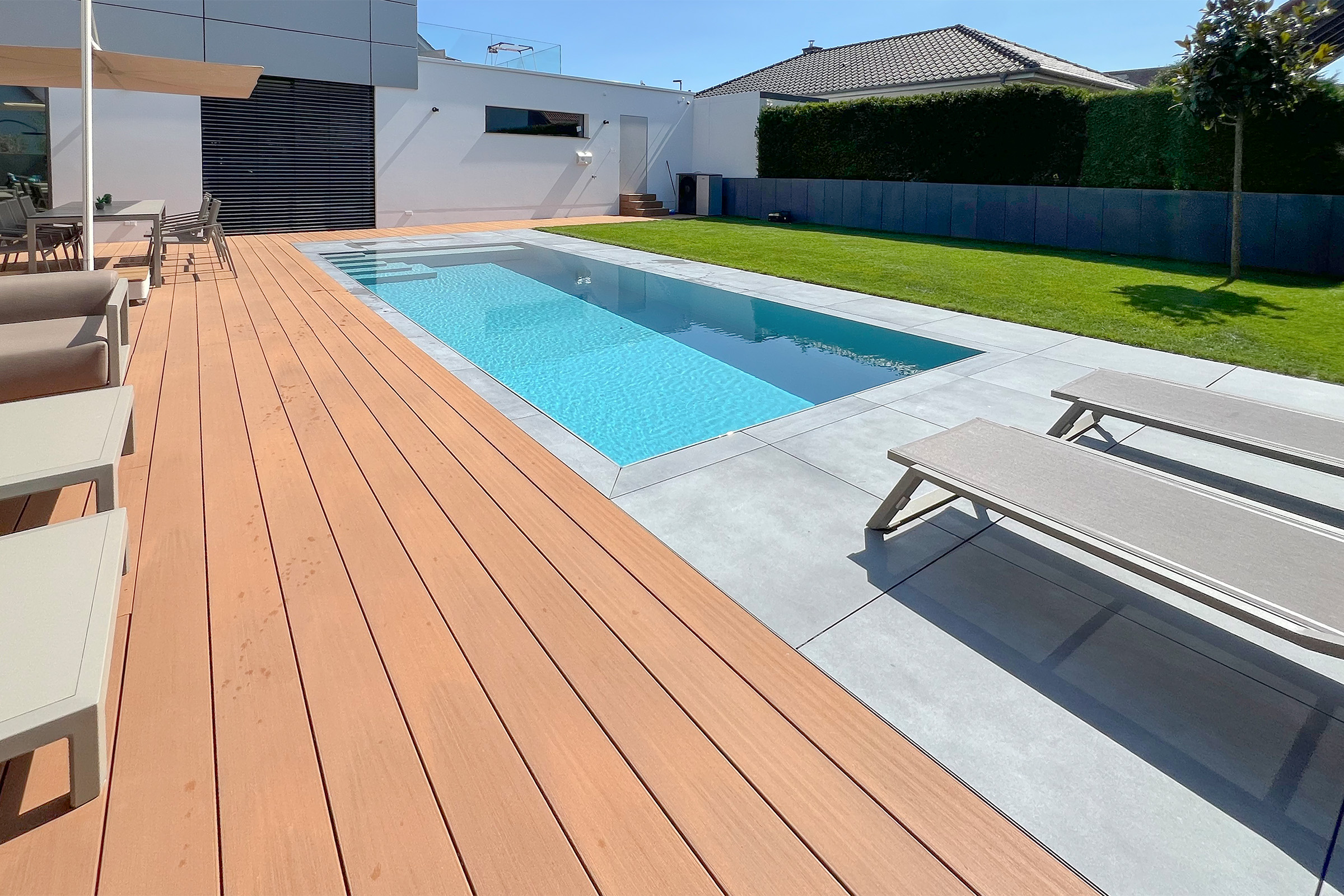 pp-ueberlaufpool-mit-gsa-und-rollladenabdeckung-002 PP-Überlaufpool mit GSA und Rollladenabdeckung