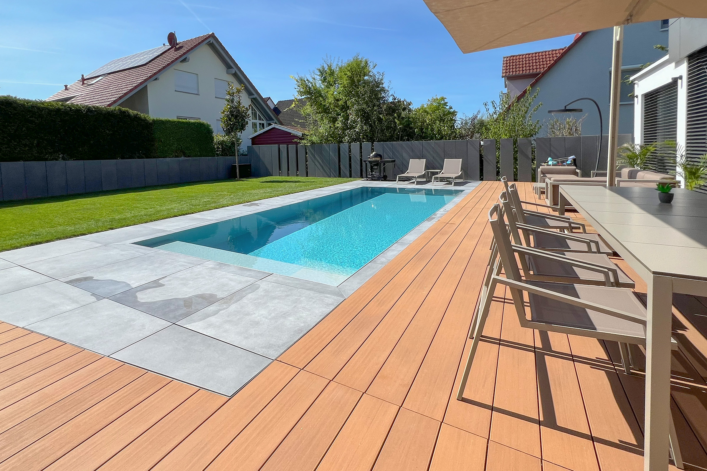 pp-ueberlaufpool-mit-gsa-und-rollladenabdeckung-014 PP-Überlaufpool mit GSA und Rollladenabdeckung