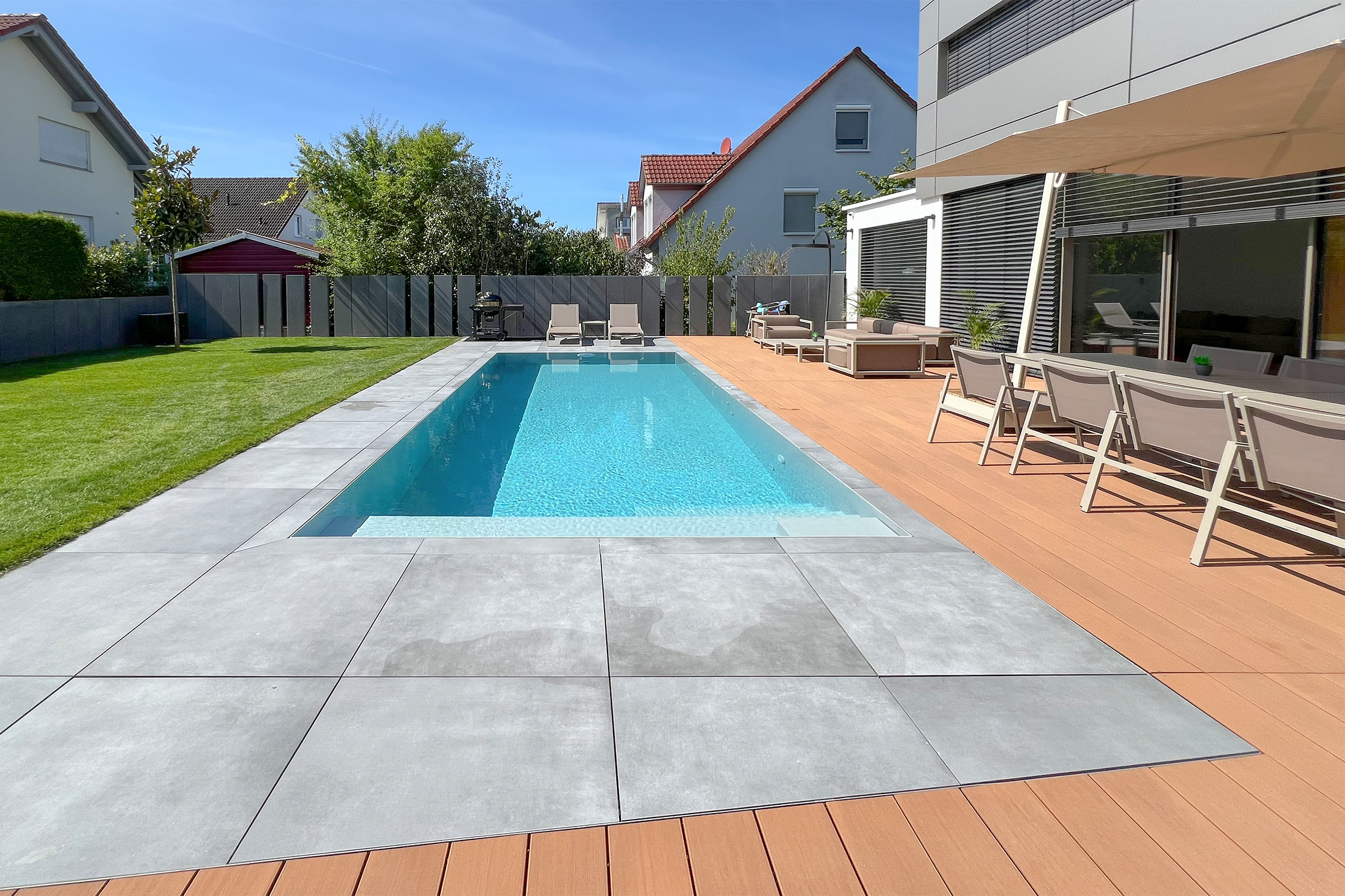 pp-ueberlaufpool-mit-gsa-und-rollladenabdeckung-008 PP-Überlaufpool mit GSA und Rollladenabdeckung